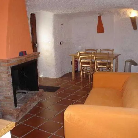 Cuevas De *
