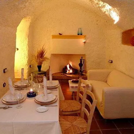 Cuevas De